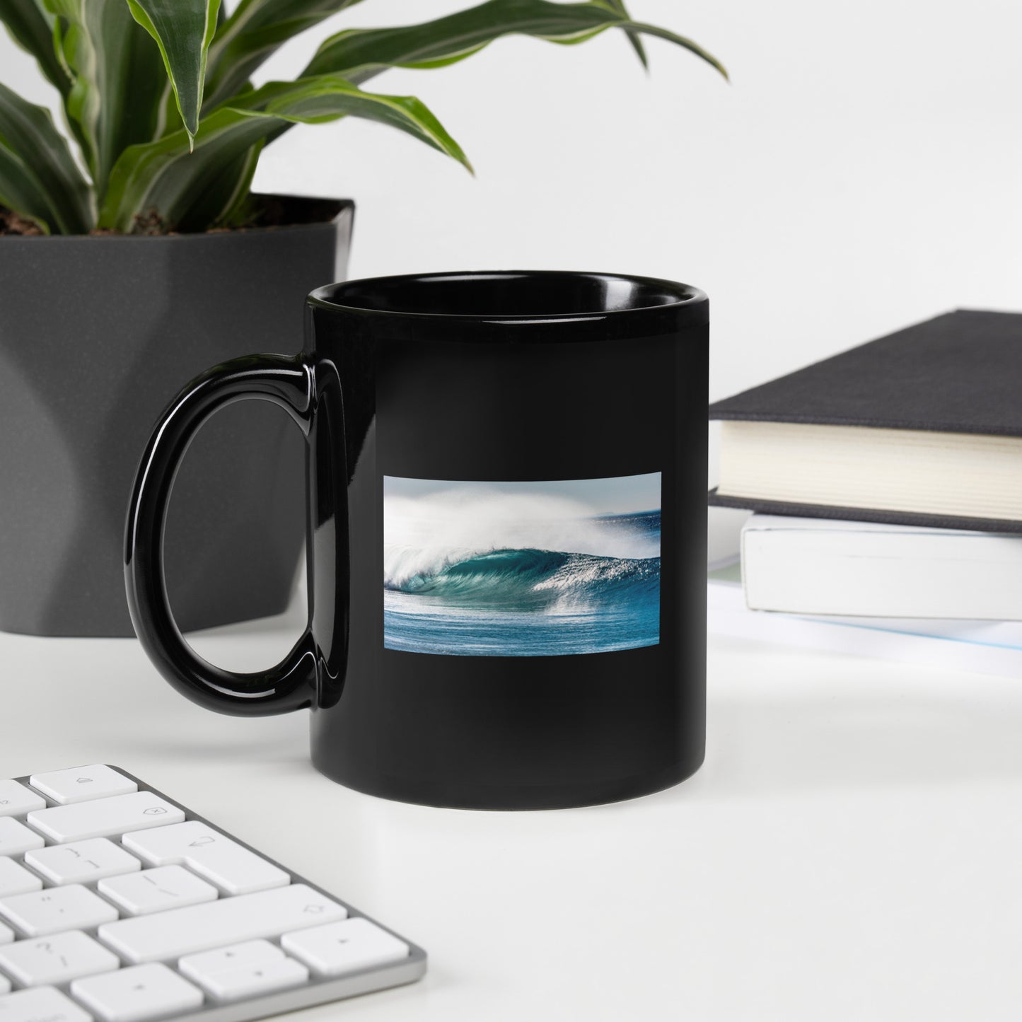 Spitting Wave Mug - Capturing the Power and Beauty of the Ocean by Famous Surf Photographer David Pu'u